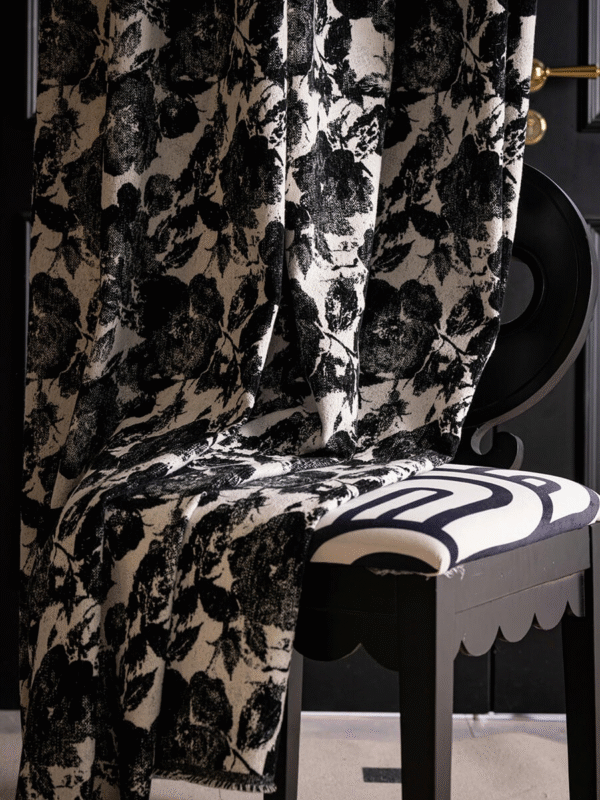 Noir Bloom Jacquard Blackout – Image 4